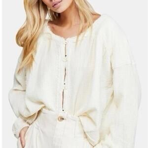 We The Free Moving Mountains Cream Blouse Size Large Cotton Gauze Button Down
